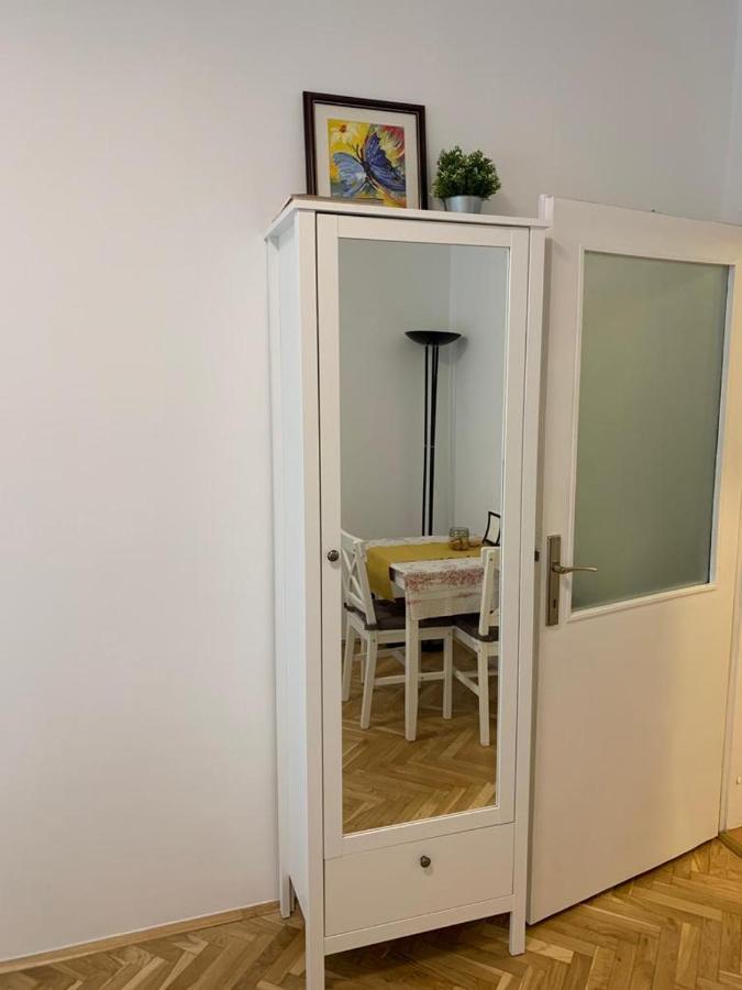 Apartment Plus Zagabria Esterno foto