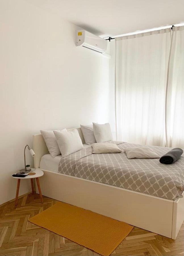 Apartment Plus Zagabria Esterno foto